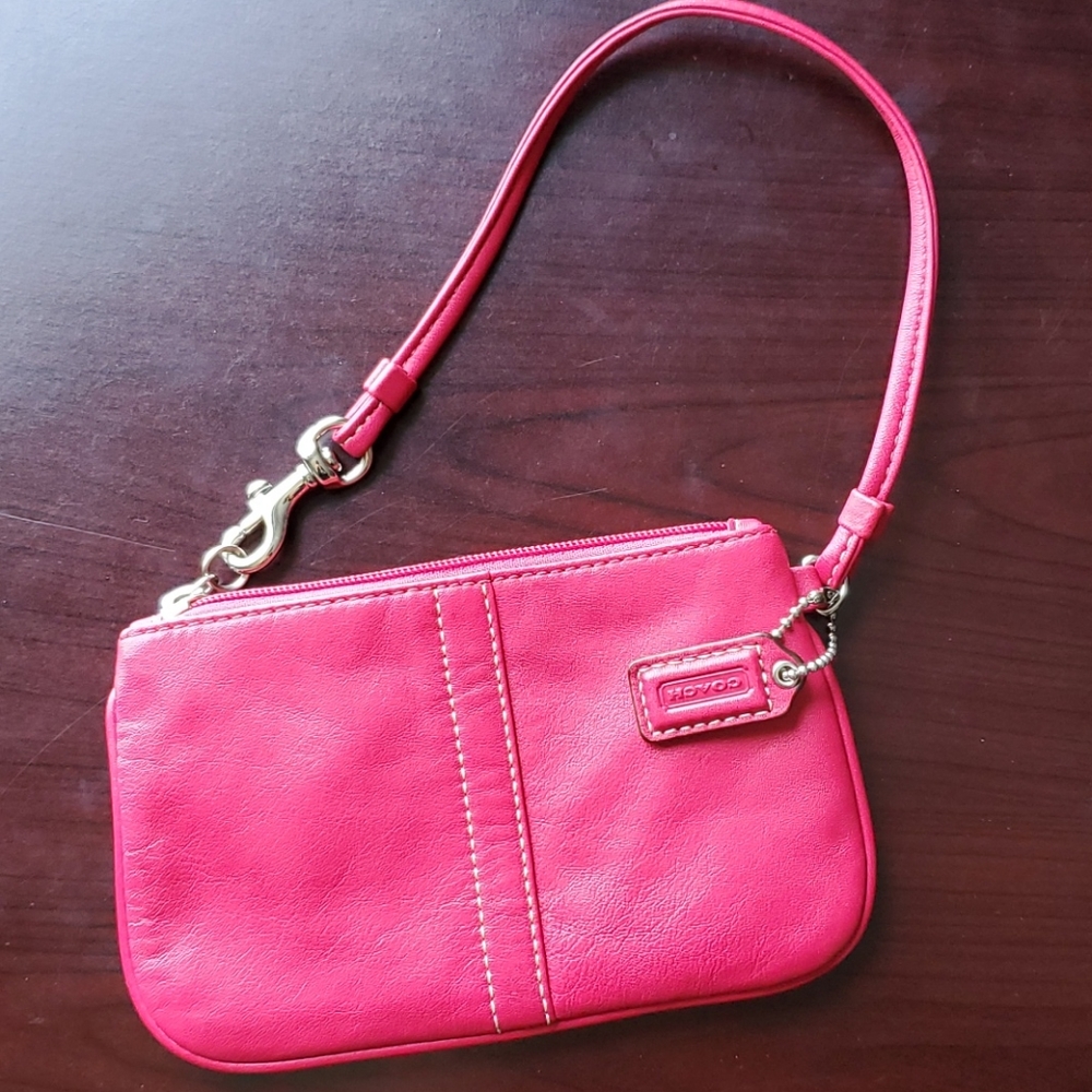 COACH Pink Wristlet, like new!